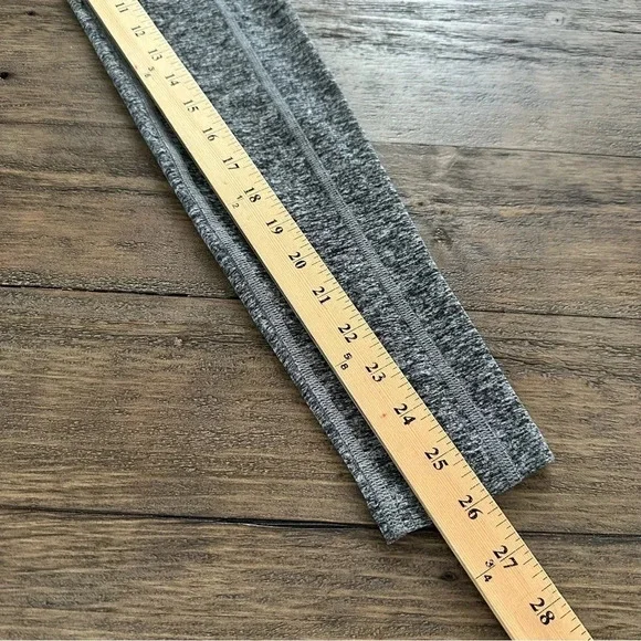 Beyond Yoga size Small Hi Waist Gray Mesh side leggings pants Soft Workout 7/8 - Picture 4 of 8